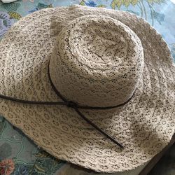Various Women's Sun Hats
