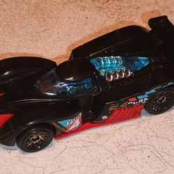 2010 Hot Wheels 24 Ours Car Diecast 