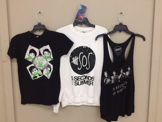 Like new 5 SOS, 5 Seconds of Summer band shirts/merch M/L tees