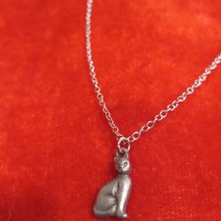Cute Cat 925 Silver Pendant with Silver Tone Chain 