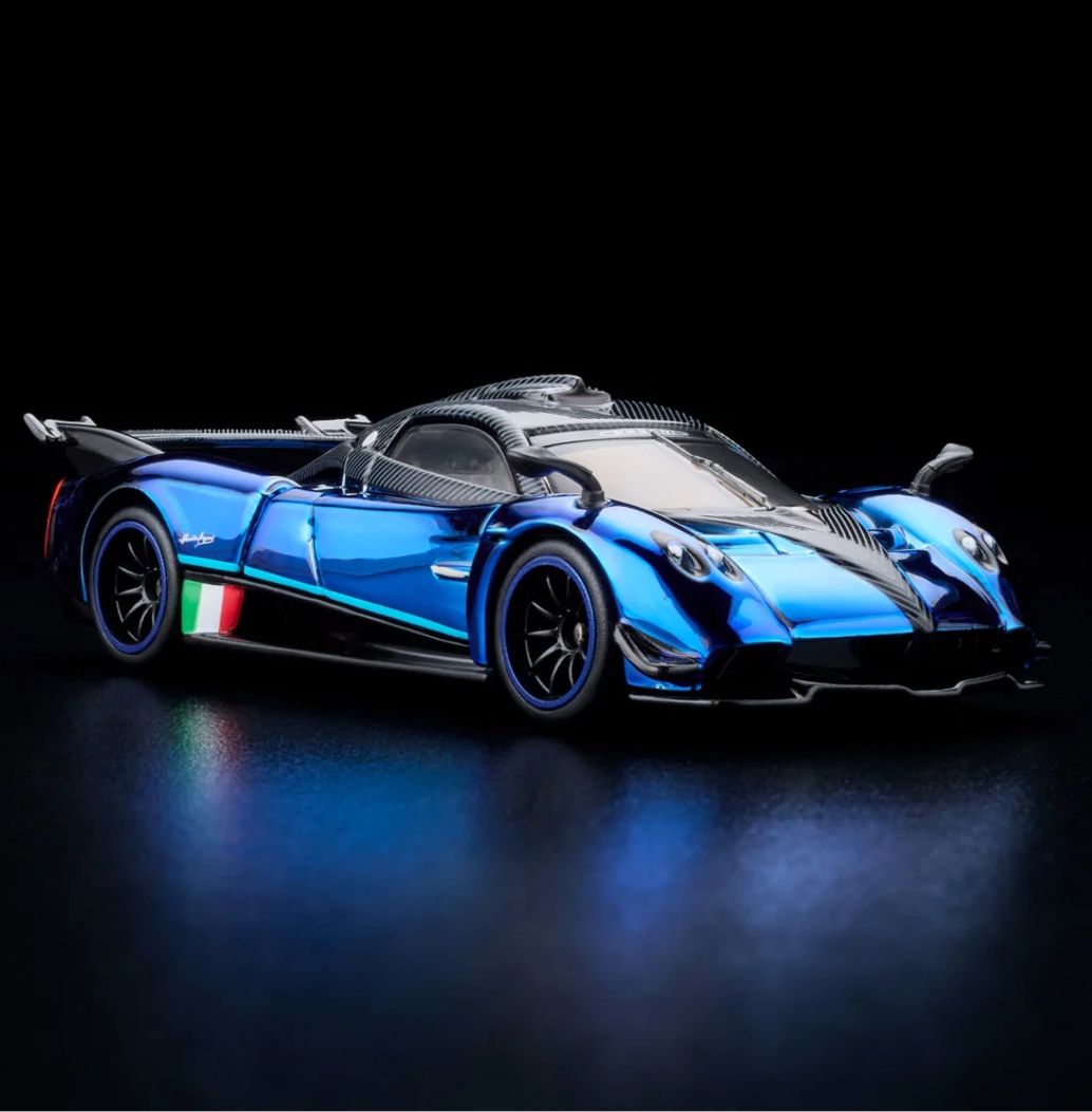 RLC Exclusive 2021 Pagani Huayra R