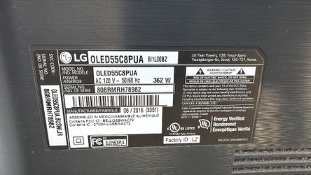 LG OLED 55” smart 4K TV