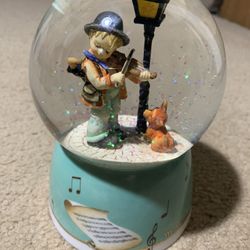 Hummel Musical Water Globe “ Puppy Love “