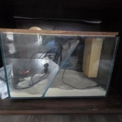 5 Gallon Fish Tank 