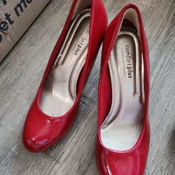 Comfort Plus Red Heels (size 5.5-6)