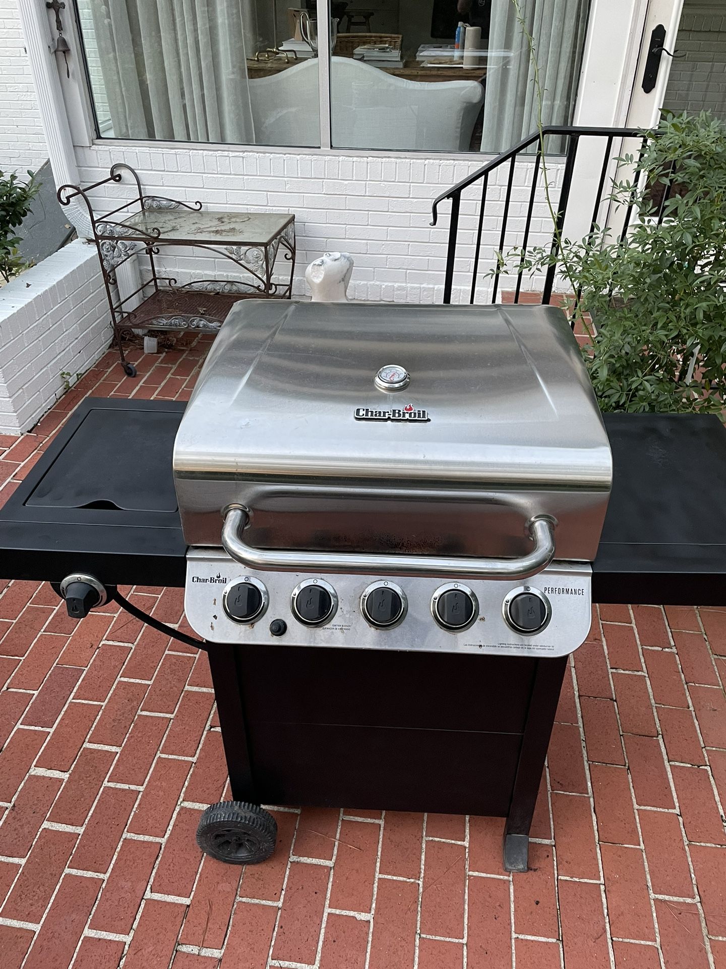 Char Broil Propane Grill