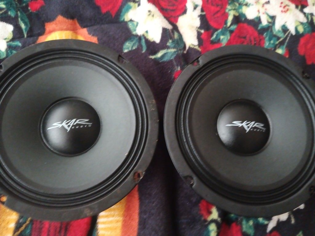 8-in Mid-range Speakers