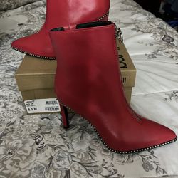 Brand New In Box Women’s Size 6.5 Red Heel Boot 