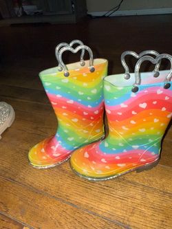 Kids Rainbow Heart Rain Boots