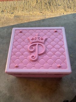 Disney Princess Light Up & Style Vanity Makeup Carrying Trunk (No Accessories)