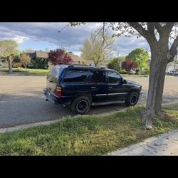 2002 Chevrolet Tahoe