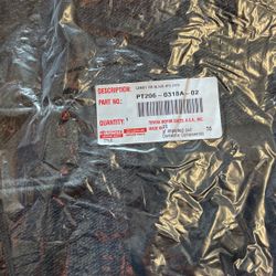 Genuine Floor Carpet pads Camry Se 2019