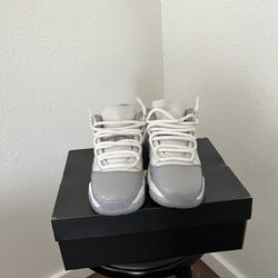 Jordan 11 Cement Grey Size 6Y