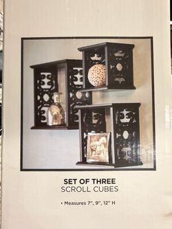 Set Of 3 hanging cubes