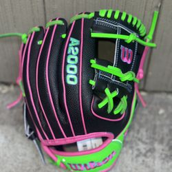 Wilson 11.5” 1786 A2000 SuperSkin Series Glove 