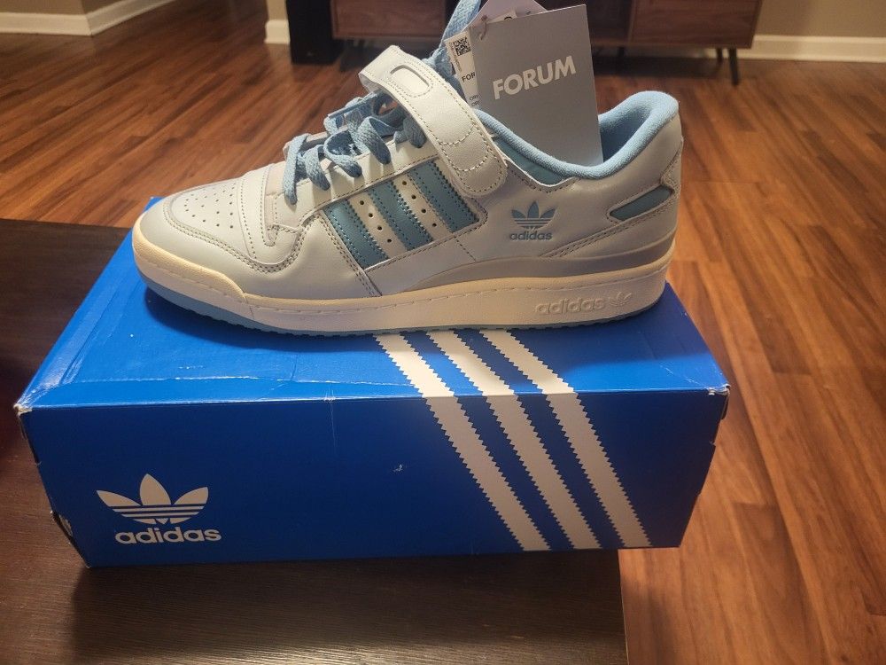 Adidas Forum Brand New!!!!! Sz 11
