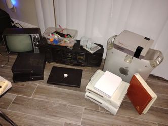 VIDEO GAME AND VINTAGE ELECTRONIC GARAGE SALE