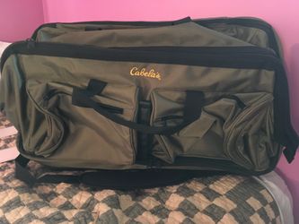 NEW CABELAS EXTRA LARGE FISHING BAG $40 OR BEST OFFER