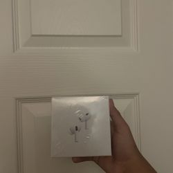 AirPods Gen 2