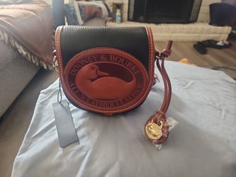 Dooney Bourke 