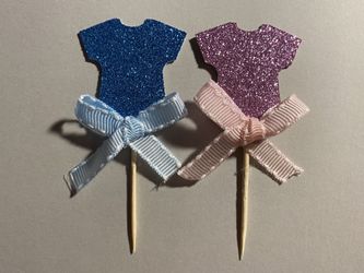 Custom gender reveal cupcake toppers