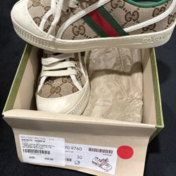 Gucci Shoes