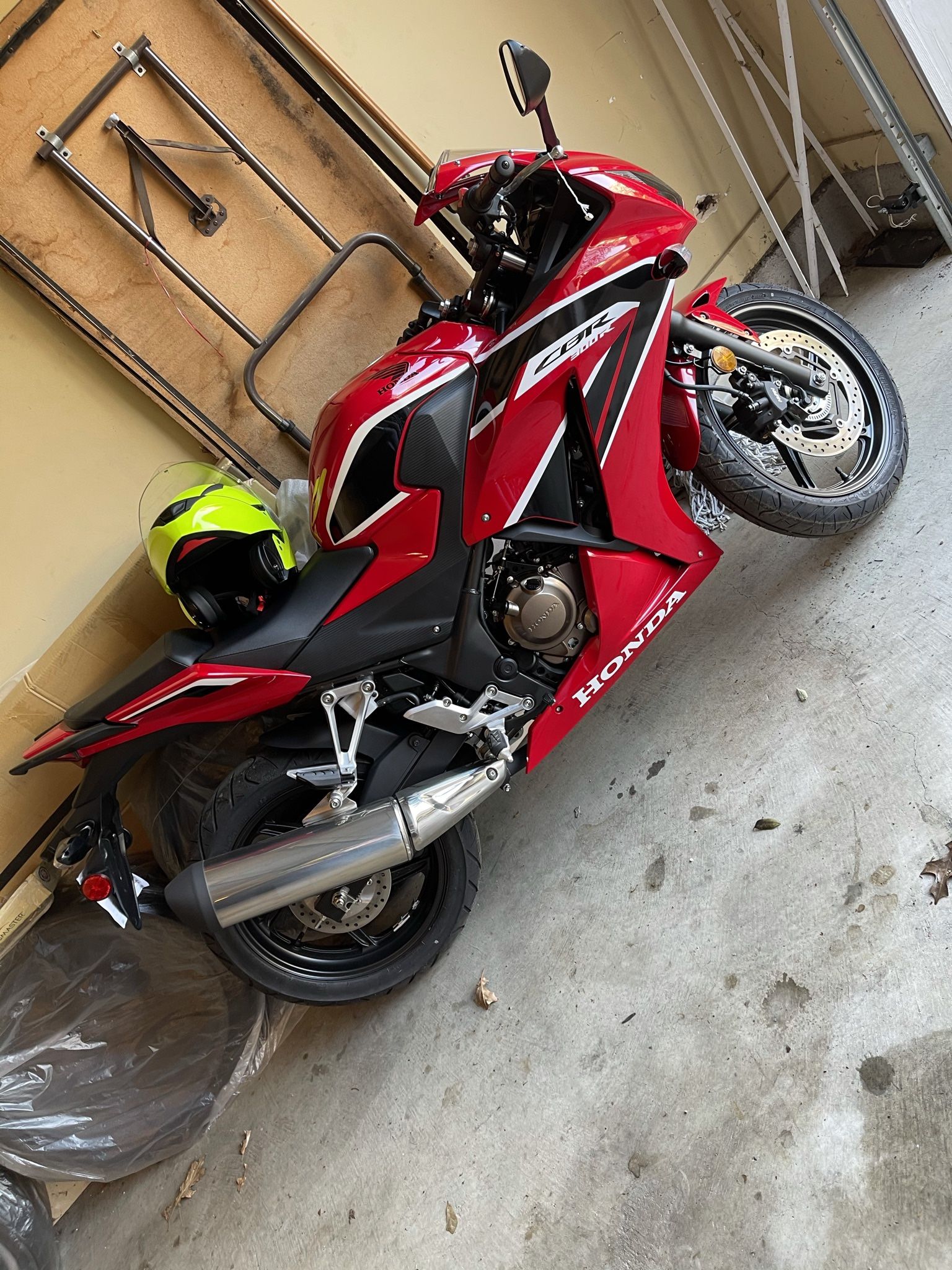 2019 CBR300R