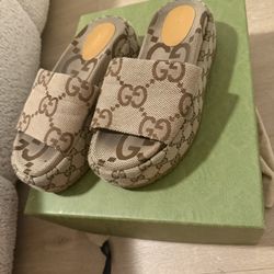 GG Sandals Size 36