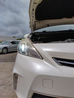HiD an LED headlights