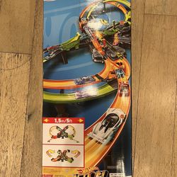 Hot Wheels Colossal Crash