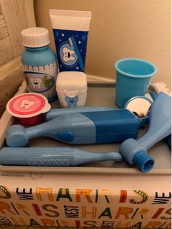 Melissa and Doug ~ dentist play set