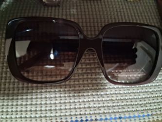 Sunglasses gucci
