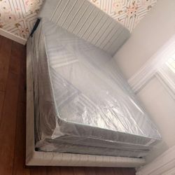 NEW BED FRAME QUEEN SIZE WITH MATTRESS AND BOX SPRING 