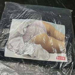 Supreme Maude Tee – Black XL (Authentic)