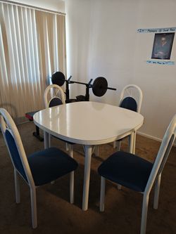 Dining Table With 4 Chairs
