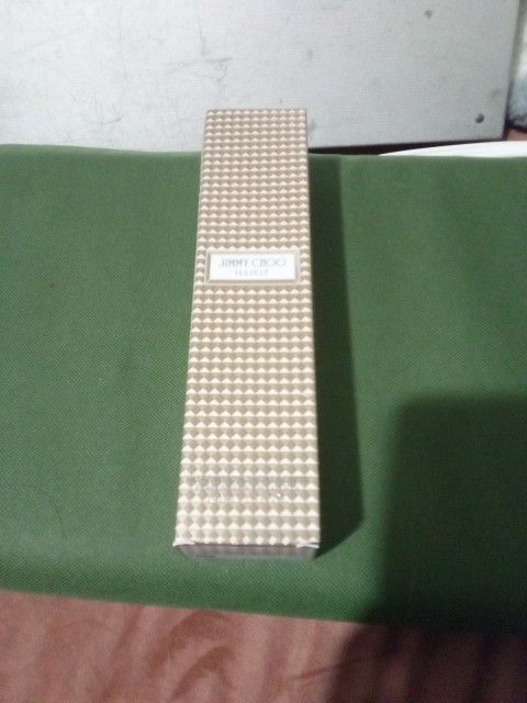 JIMMY CHOO ILLICIT PERFUMED BODY LOTION