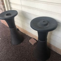 2 Metal Outdoor Torches