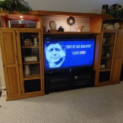 Real Oakwood Entertainment Center Fits Up to a  75"TV  with night lights