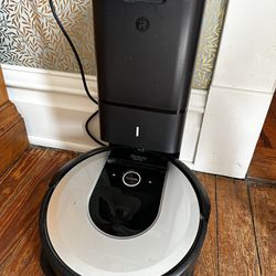 iRobot Roomba I6 Plus Vacuum Robot