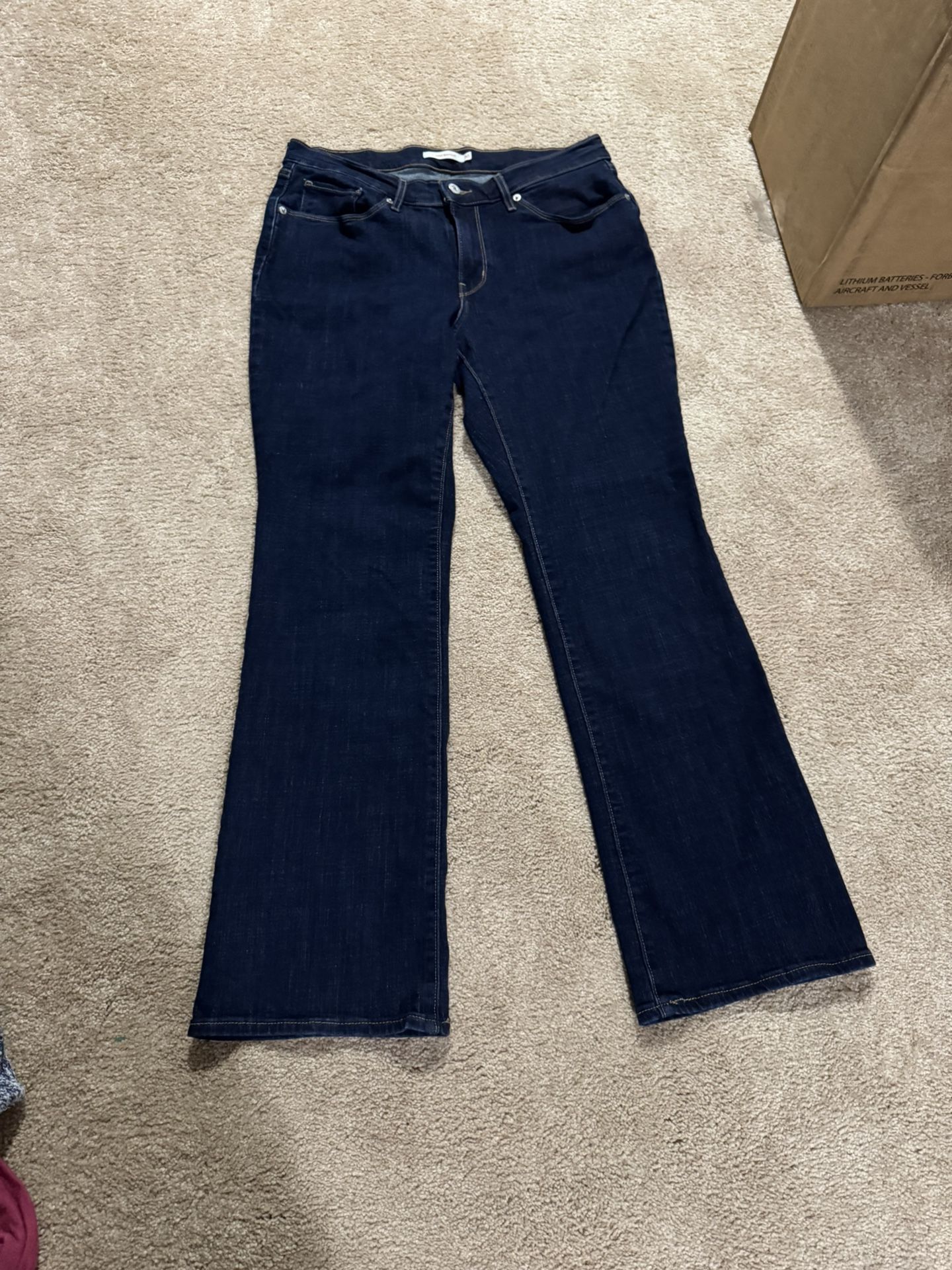 Levi’s CLASSIC BOOTCUT WOMEN'S JEANS