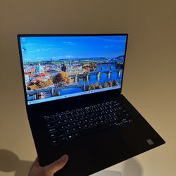 Dell XPS 15 9570 Laptop, i7 8750H, 16 GB memory, 512 GB SSD, GTX 1050 Ti Graphics card.