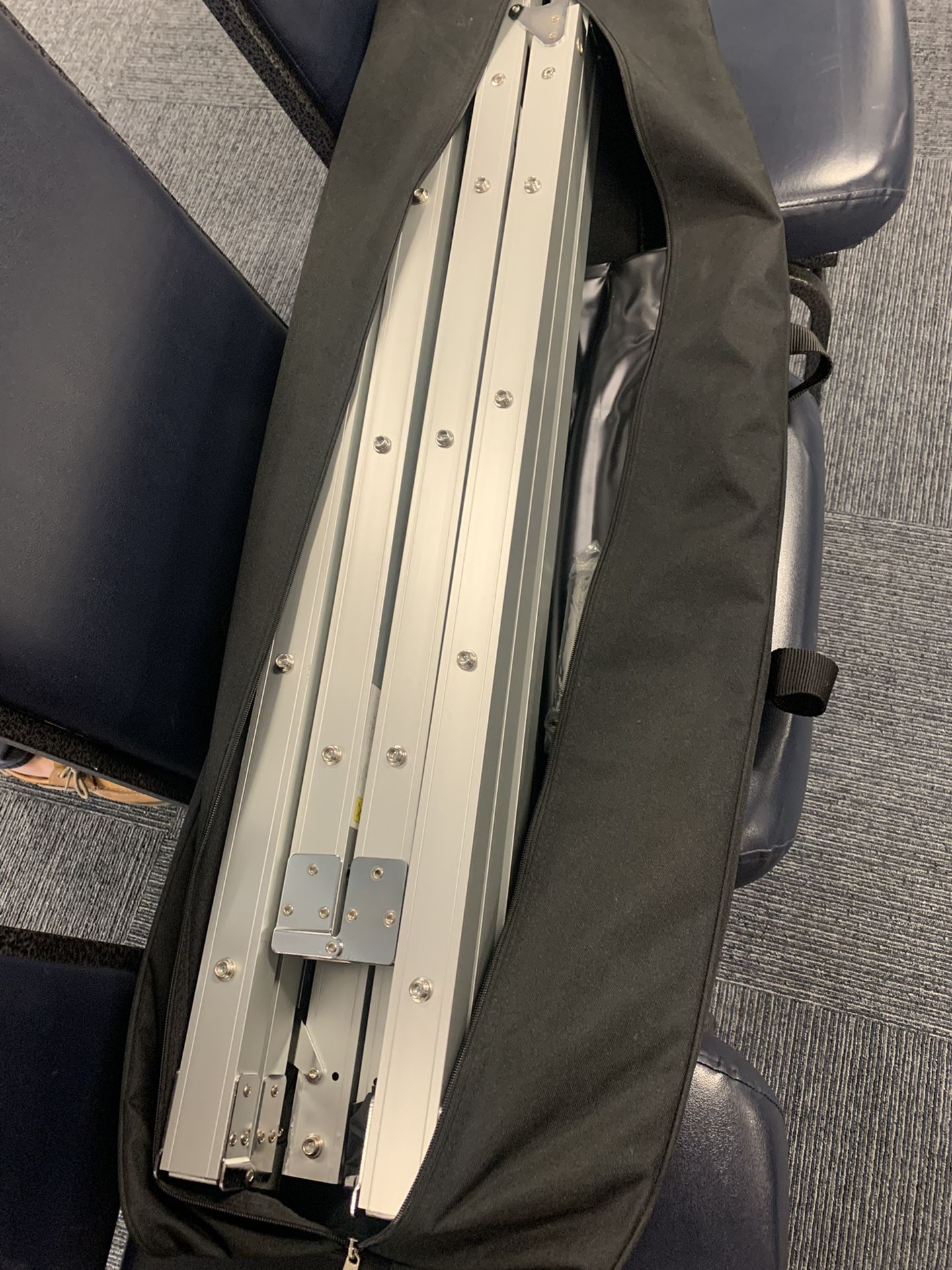 Projector Screen