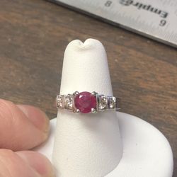 14k White Gold Ruby & Diamond Ri V Size 6.5 (1211222)