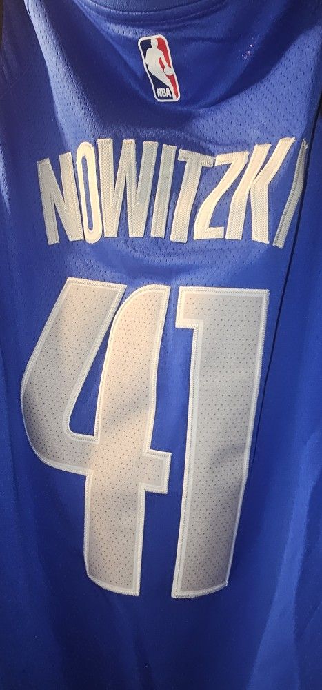 Basketball Jersey 