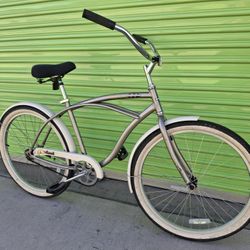 CRUISER BIKE ONE SPEED TIRE 26 SIZE M LIKE NEW 
