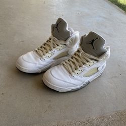 Air Jordan 5 Metallic White - $80