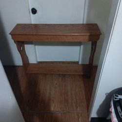 Oak Entry Table 43"×31"