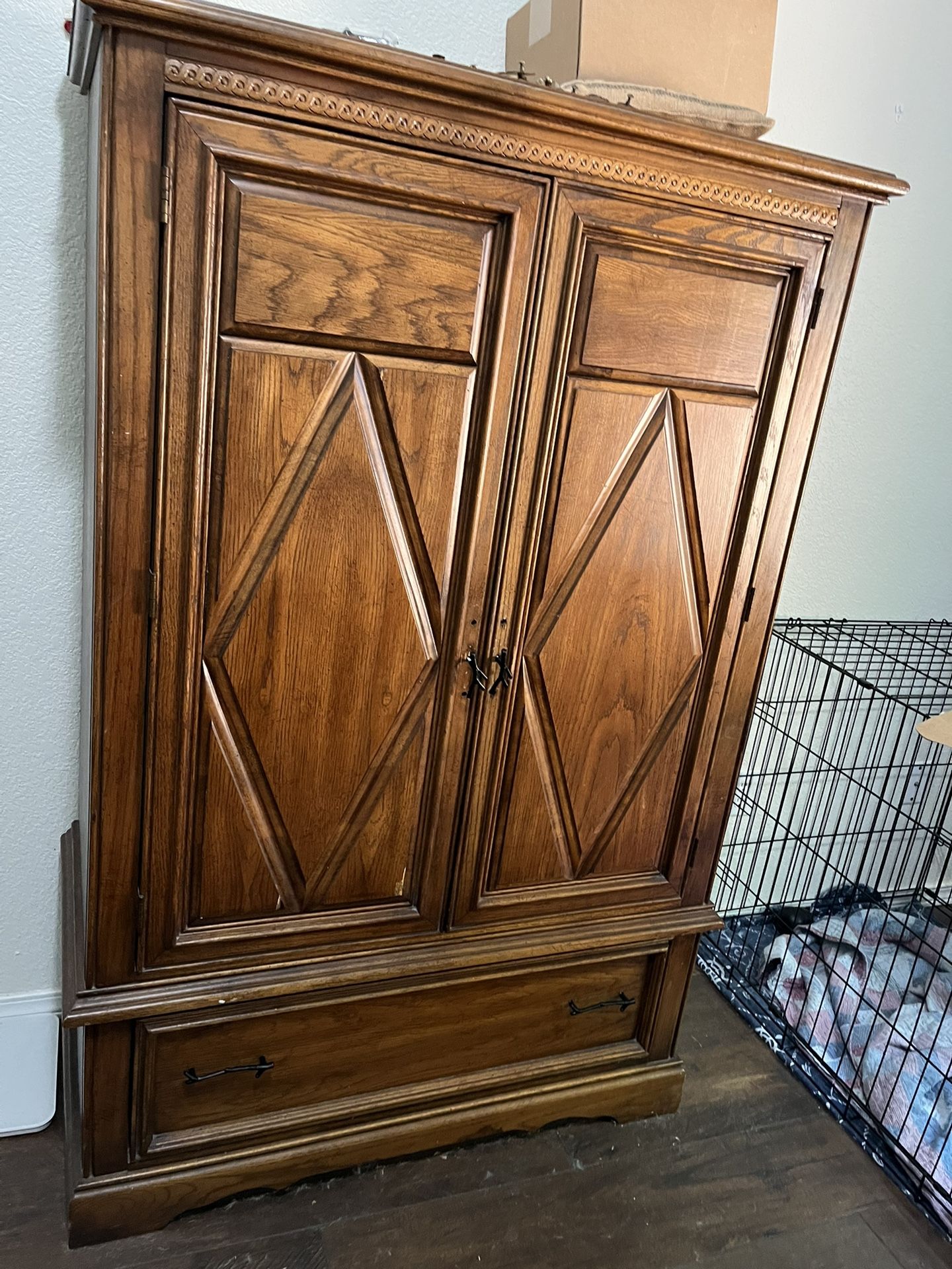 Solid Oak Armoire 2 Nightstands