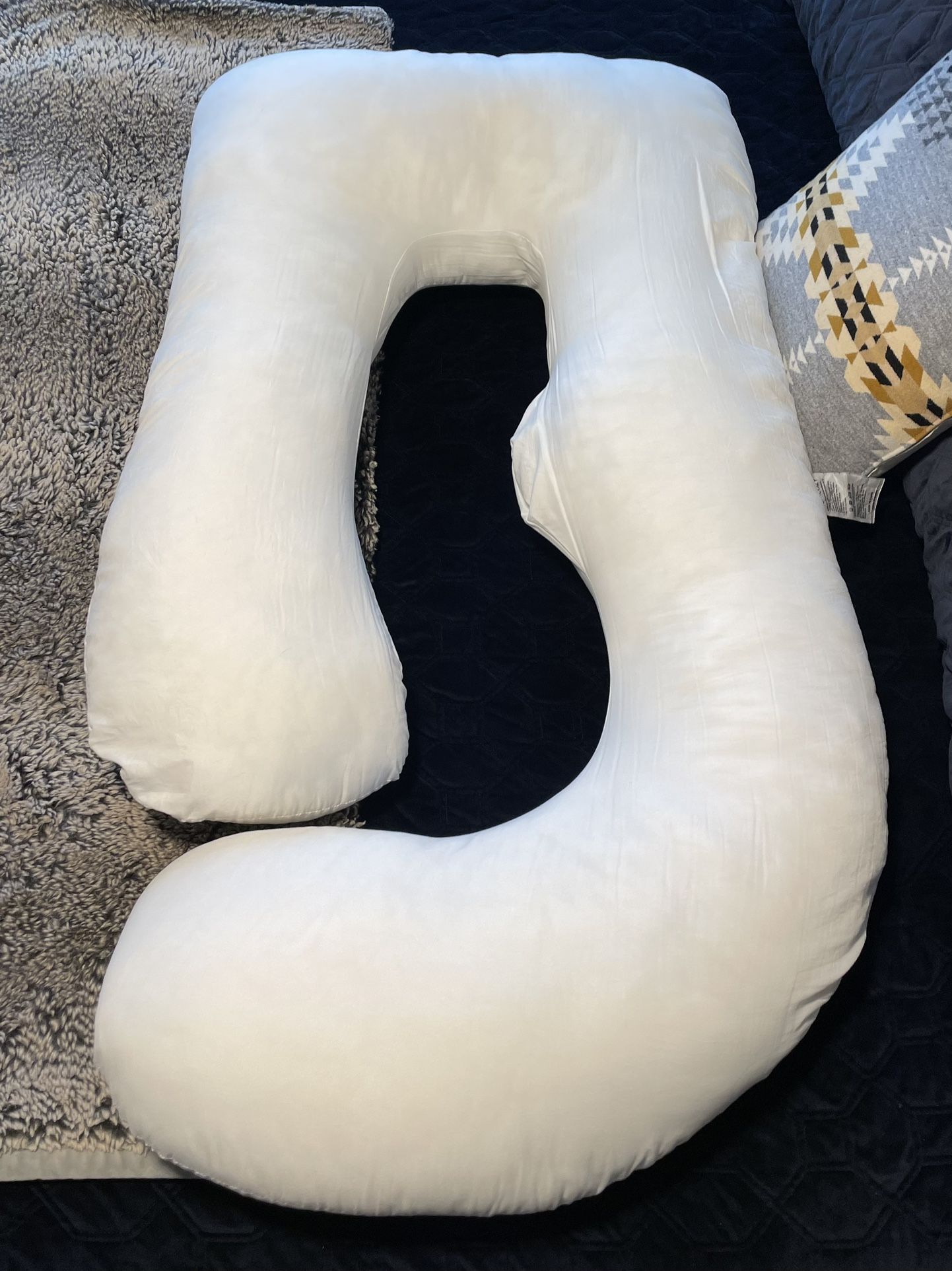 Maternity Pillow / Pregnancy Pillow