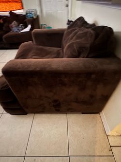 150$ 4 piece couch set